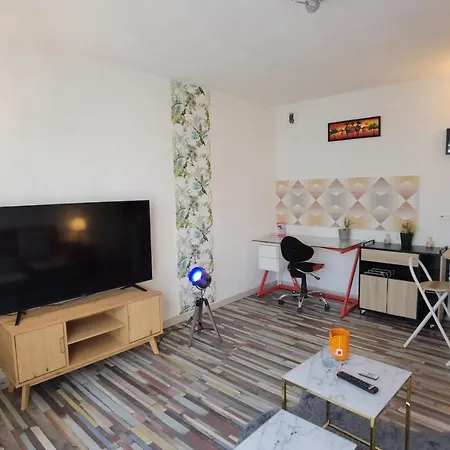 Cosy T1bis Proche Centreville, Petit Port, Audencia Апартаменты