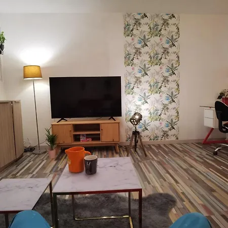 Апартаменты Cosy T1bis Proche Centreville, Petit Port, Audencia